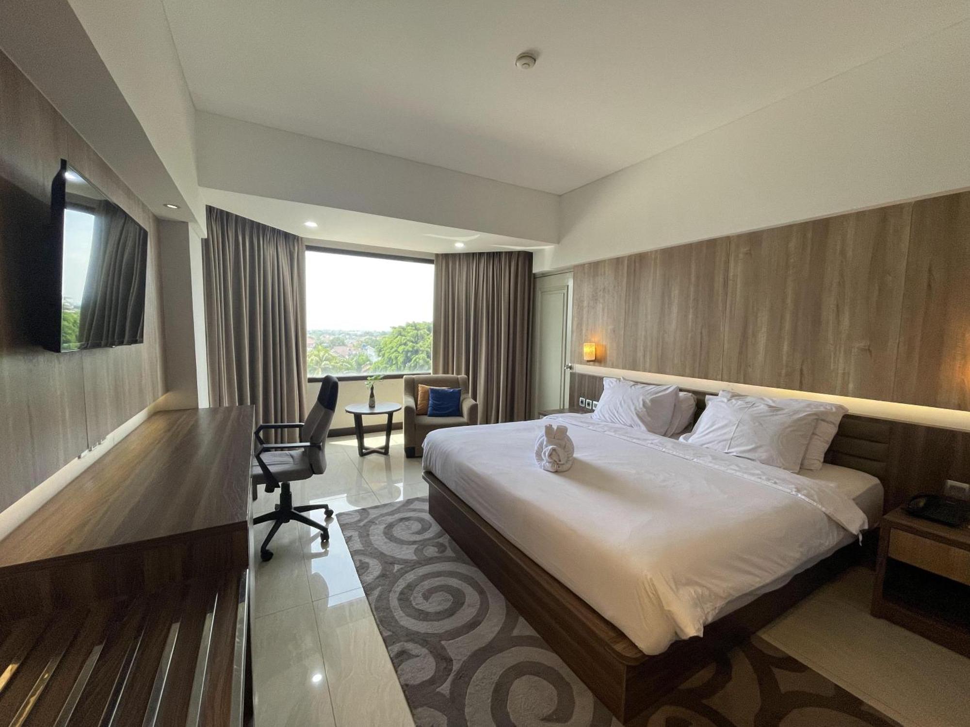 Horison Ultima Bandung Hotel Exterior foto
