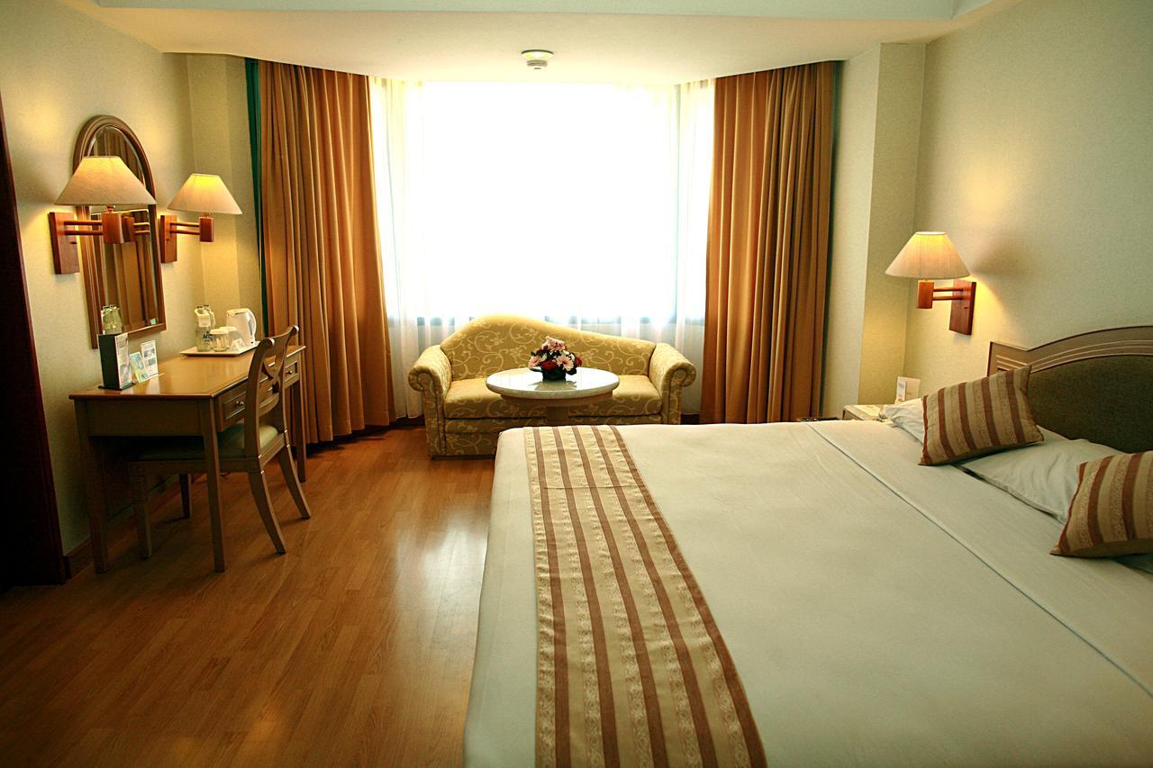 Horison Ultima Bandung Hotel Quarto foto